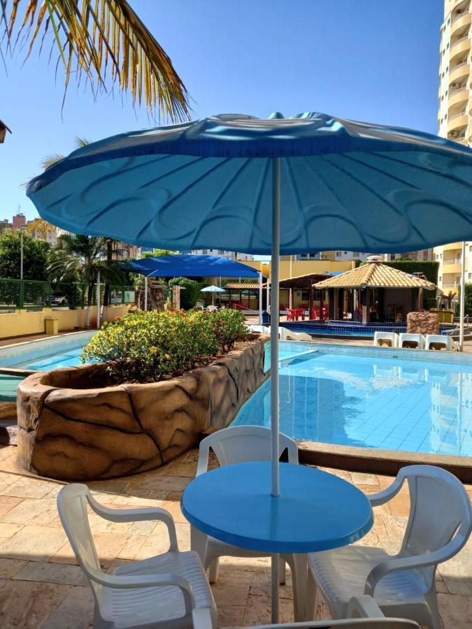 Flat Com Parque Aquatico Aparthotel Caldas Novas Eksteriør bilde